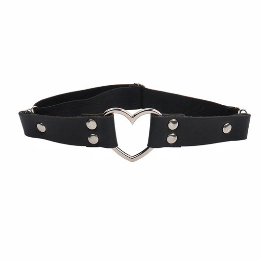 Liga de pierna ajustable con diseño de corazón metálico para estilo punk rock.