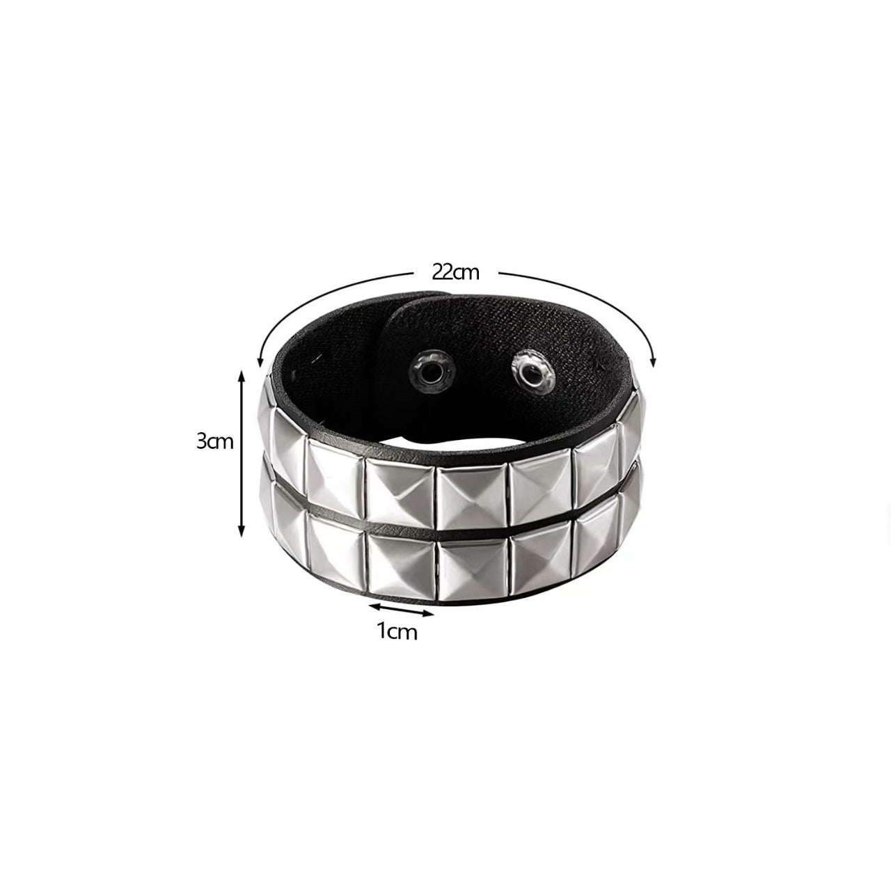 Diseño de brazalete de piel con tachuelas cuadradas estilo rock y ajuste de broches.