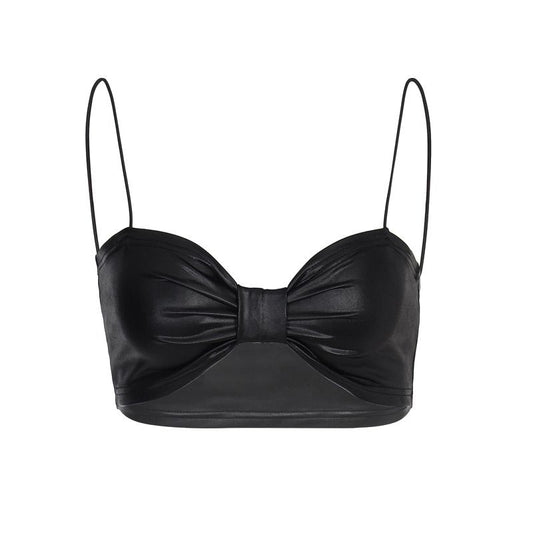 Top bandeau de piel sintética negra con diseño de moño frontal y tirantes.